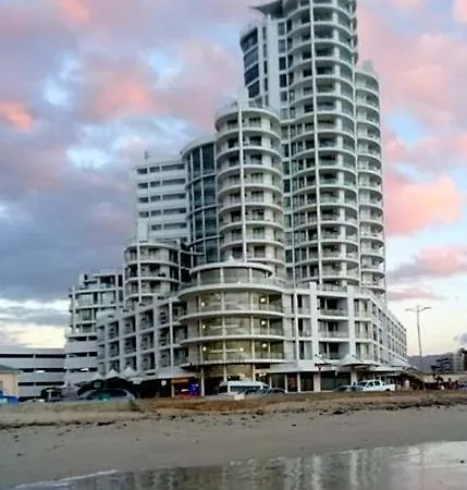 Hibernian Towers 807, Beach Road, Strand Exterior photo