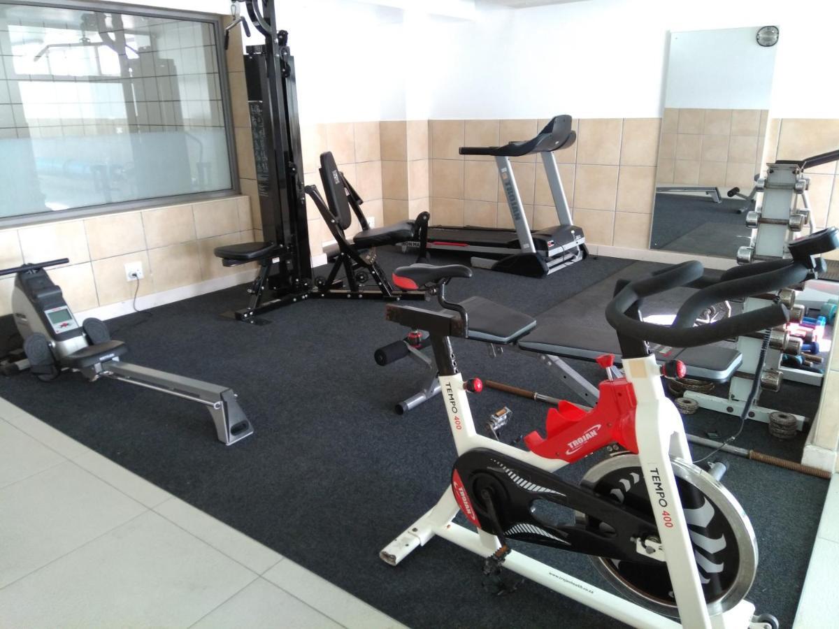 Hibernian Towers 807, Road, Apartment *